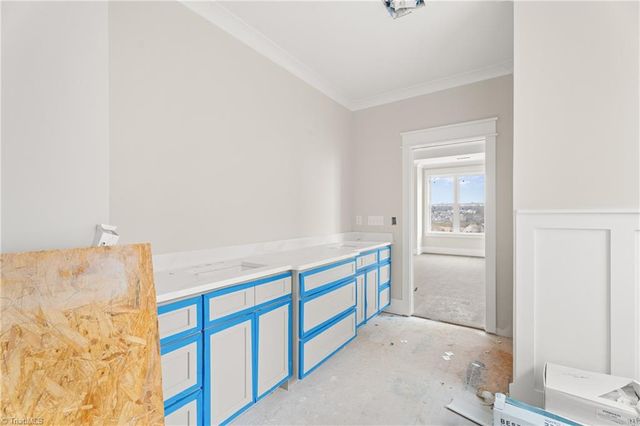 727 Royal Jasmine Court, Winston-salem, NC 27106