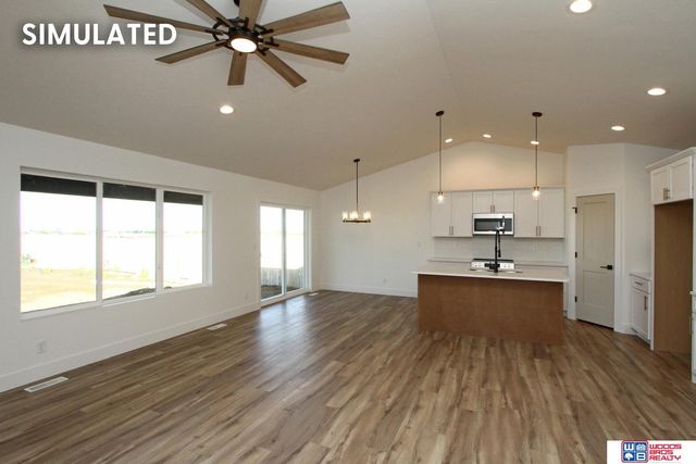 1123 S 9th Avenue, Ashland, NE 68003