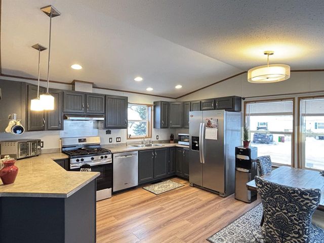 N2639 County Road Z B25 Road, Dousman, WI 53118