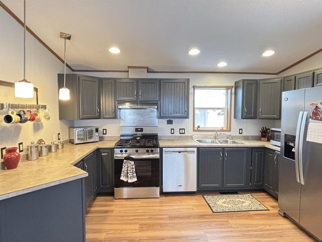 N2639 County Road Z B25 Road, Dousman, WI 53118