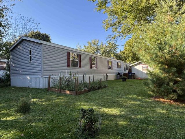 N2639 County Road Z B25 Road, Dousman, WI 53118