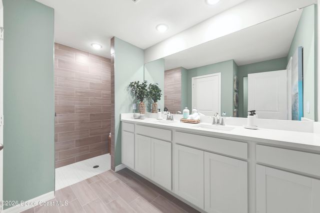 663 White Cloud Street SW, Palm Bay, FL 32908