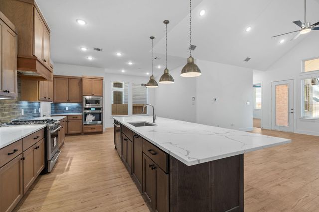 12222 Luke Drive, Mont Belvieu, TX 77523