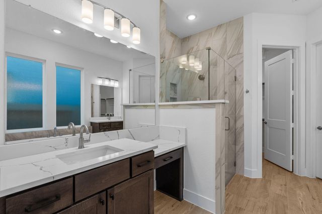 12222 Luke Drive, Mont Belvieu, TX 77523