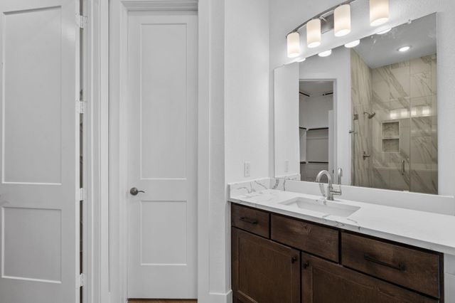 12222 Luke Drive, Mont Belvieu, TX 77523