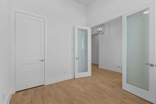 12222 Luke Drive, Mont Belvieu, TX 77523