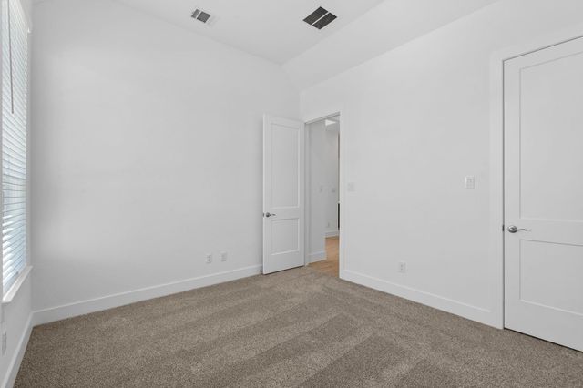 12222 Luke Drive, Mont Belvieu, TX 77523