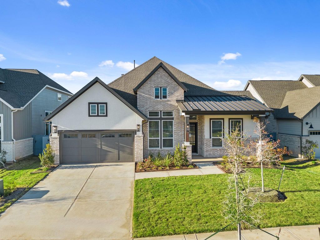 12222 Luke Drive, Mont Belvieu, TX 77523