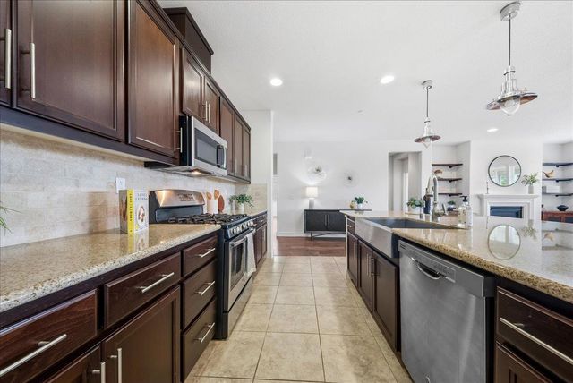 5624 Saratoga Cir, Rocklin, CA 95765