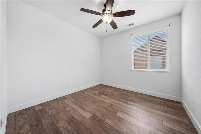 5624 Saratoga Cir, Rocklin, CA 95765