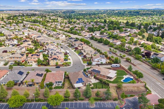 5624 Saratoga Cir, Rocklin, CA 95765