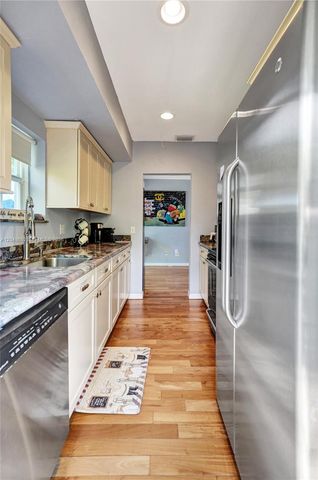 423 SE 19th Street, Fort Lauderdale, FL 33316