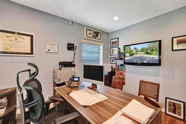 423 SE 19th Street, Fort Lauderdale, FL 33316