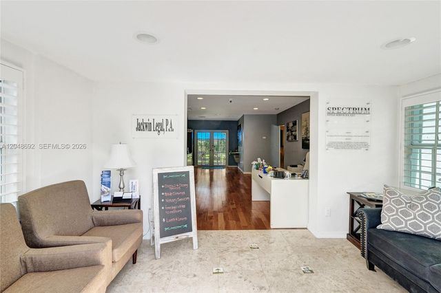 423 SE 19th Street, Fort Lauderdale, FL 33316