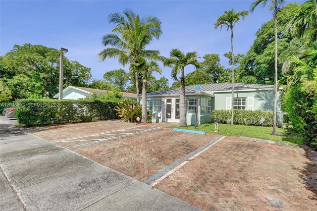 423 SE 19th Street, Fort Lauderdale, FL 33316