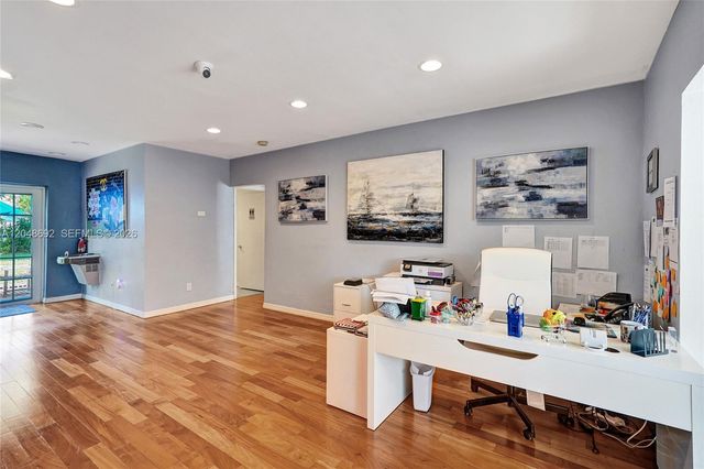 423 SE 19th Street, Fort Lauderdale, FL 33316