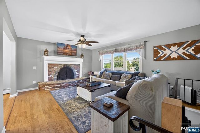 14 Bettino Drive, Ogdensburg, NJ 07439