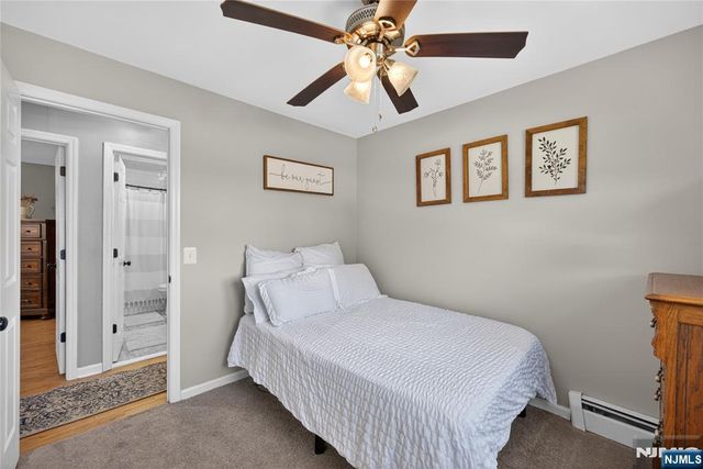 14 Bettino Drive, Ogdensburg, NJ 07439