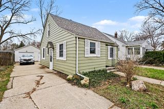 1434 Sycamore Street, Niles City, MI 49120