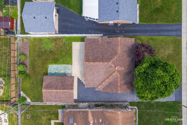 13116 Fairway Drive, Crestwood, IL 60418