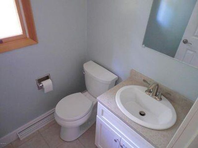 1439 Ivanhoe Road, Ludington, MI 49431