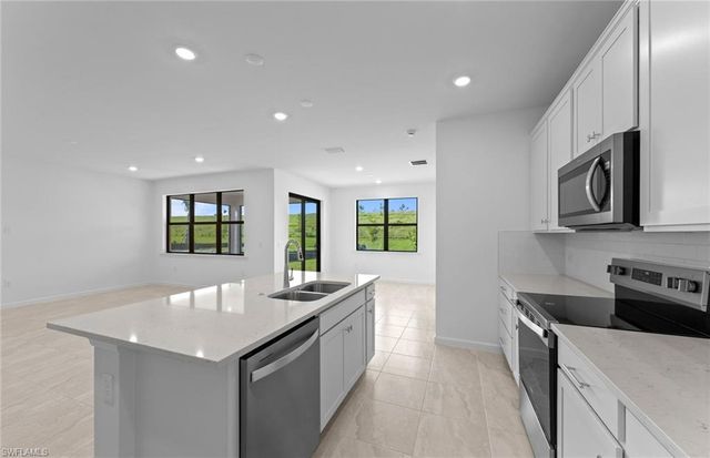 3849 Passion Vine DR, Alva, FL 33920
