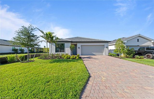 3849 Passion Vine DR, Alva, FL 33920