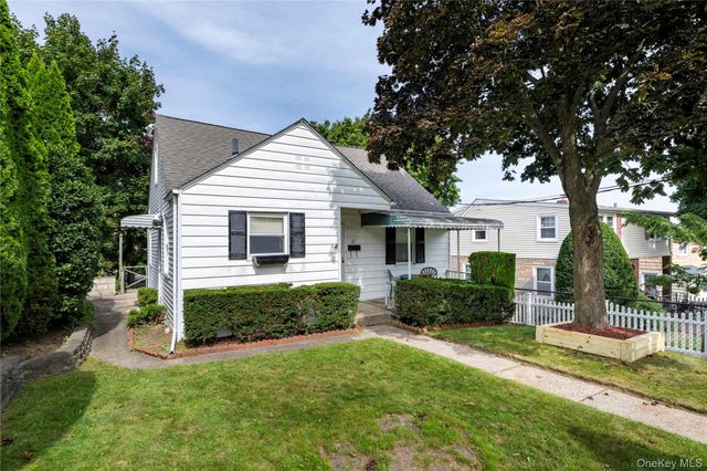 21 Annsville Trail, Yonkers, NY 10703