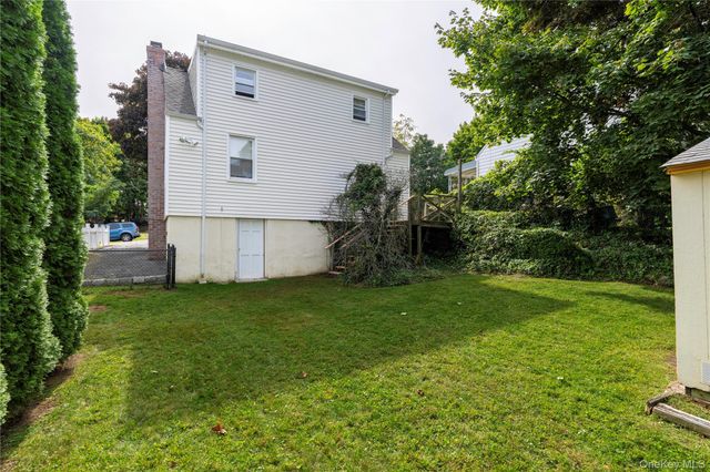 21 Annsville Trail, Yonkers, NY 10703