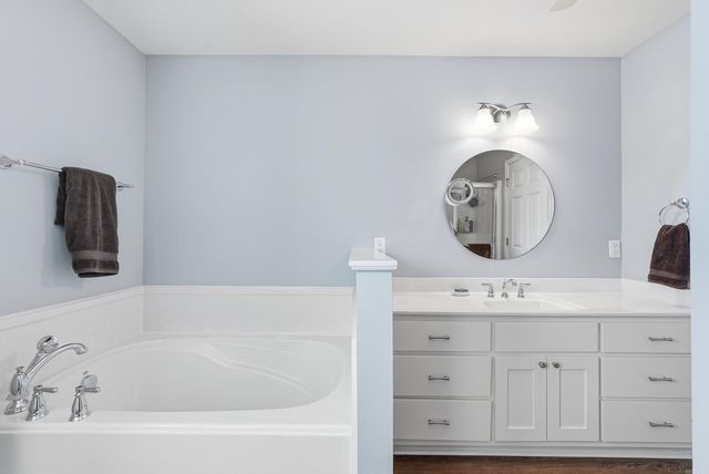 11 Weatherwood Drive, Greenbrier, AR 72058