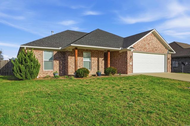 11 Weatherwood Drive, Greenbrier, AR 72058
