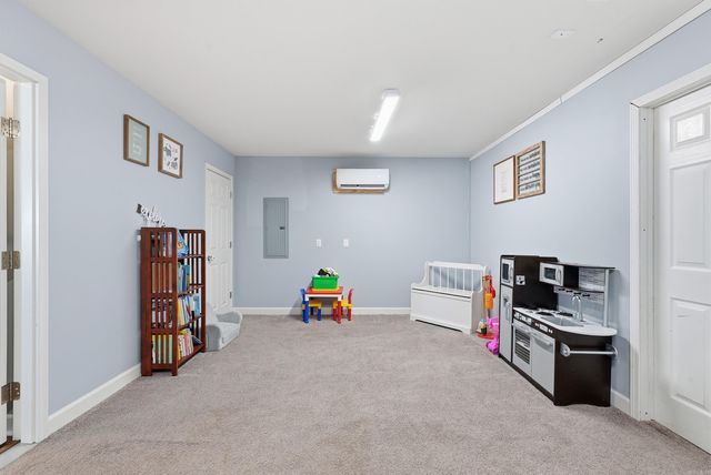 11 Weatherwood Drive, Greenbrier, AR 72058