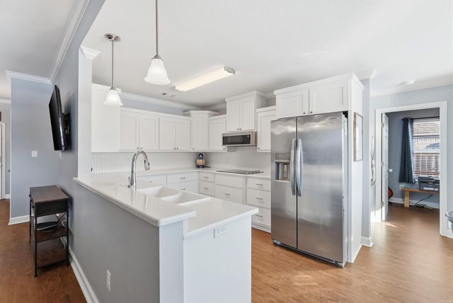 11 Weatherwood Drive, Greenbrier, AR 72058