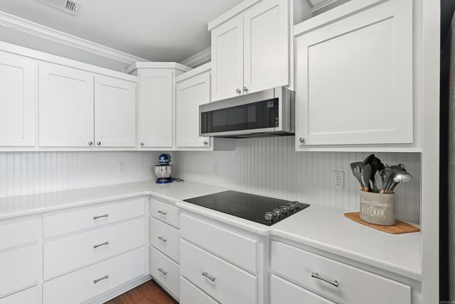 11 Weatherwood Drive, Greenbrier, AR 72058