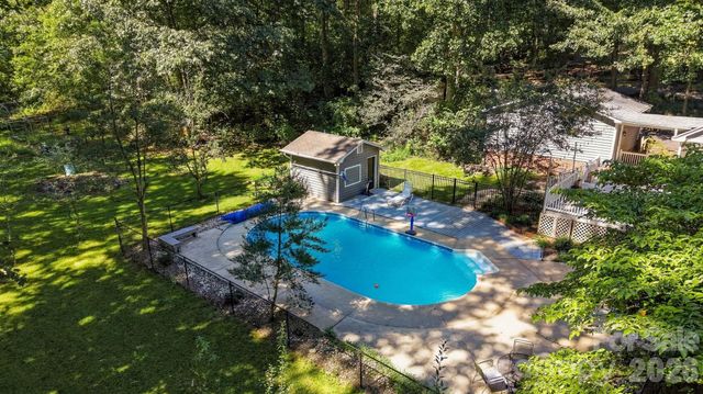 1602 Fairway Drive, Newton, NC 28658