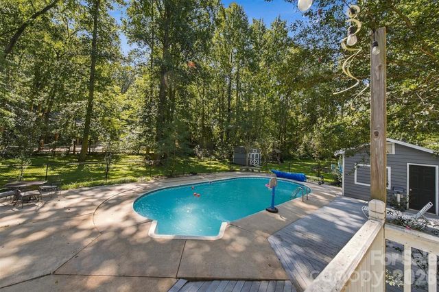 1602 Fairway Drive, Newton, NC 28658