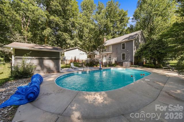 1602 Fairway Drive, Newton, NC 28658