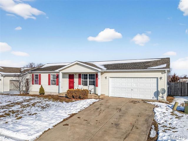2419 Balboa Circle, Warrenton, MO 63383