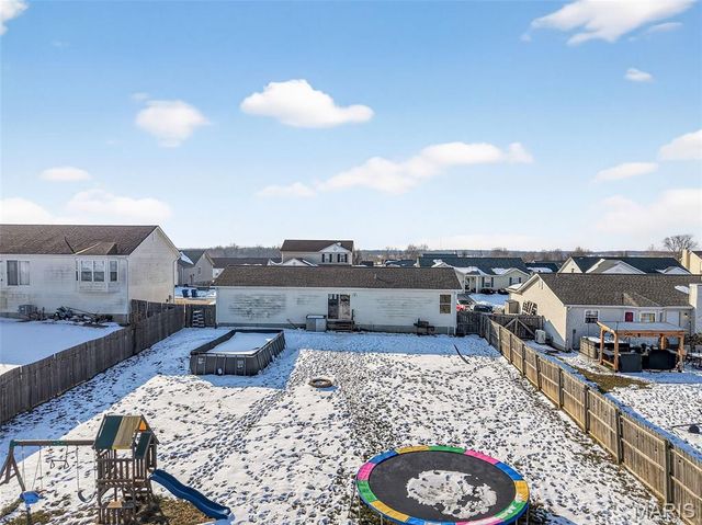 2419 Balboa Circle, Warrenton, MO 63383