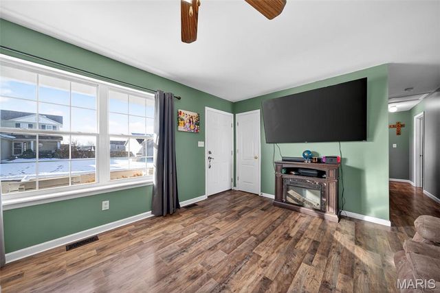 2419 Balboa Circle, Warrenton, MO 63383