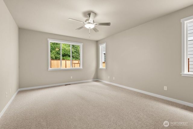 9057 Wyatt Loop SE, Tumwater, WA 98501