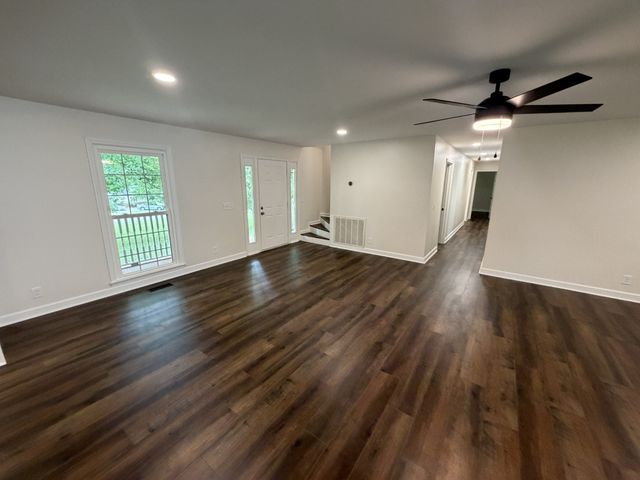 107 John Henry Ln, Hendersonville, TN 37075