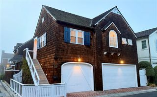 28 1/2 Beacon Bay, Newport Beach, CA 92660