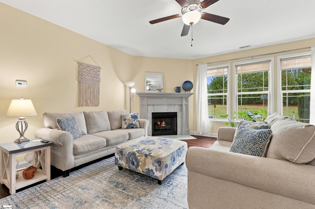 302 Palins Court, Easley, SC 29642