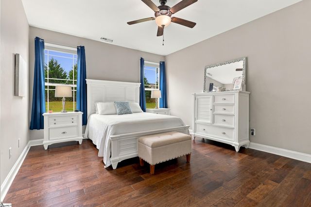 302 Palins Court, Easley, SC 29642