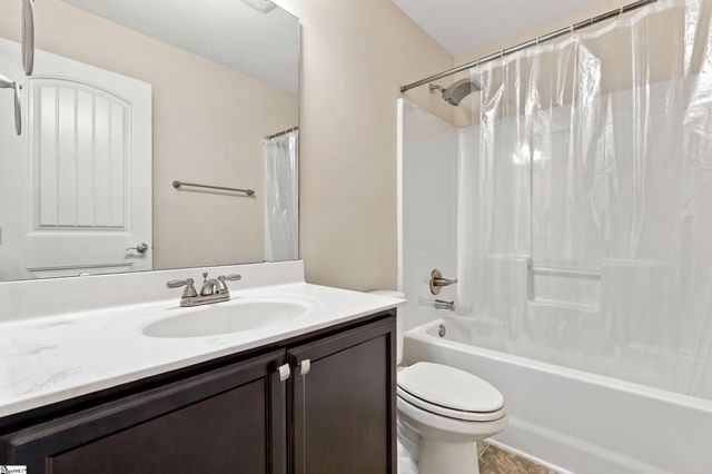 302 Palins Court, Easley, SC 29642