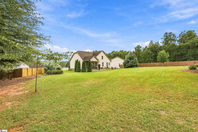 302 Palins Court, Easley, SC 29642