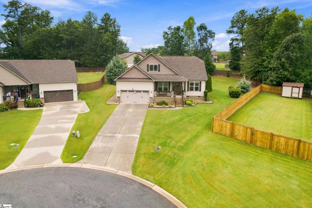 302 Palins Court, Easley, SC 29642