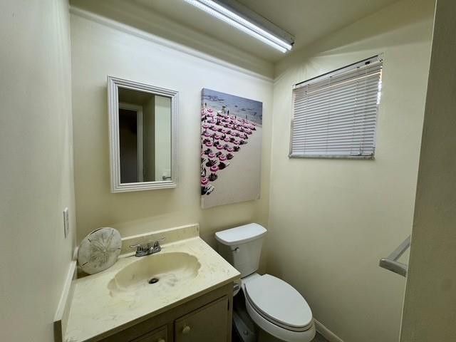 351 Cambridge Road 104, Hollywood, FL 33024