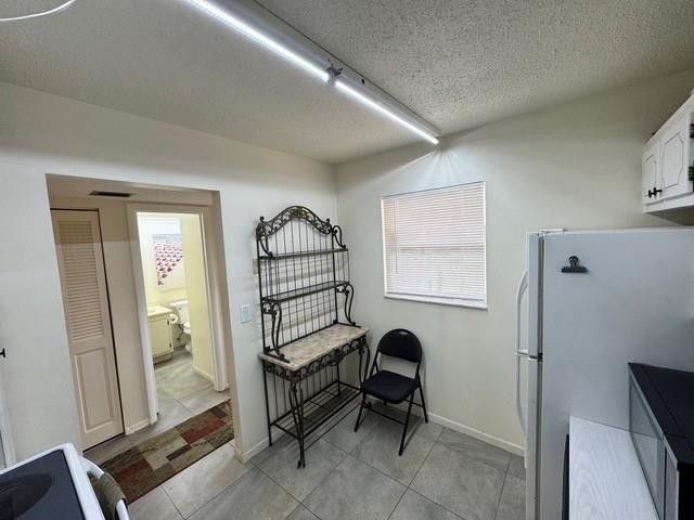 351 Cambridge Road 104, Hollywood, FL 33024